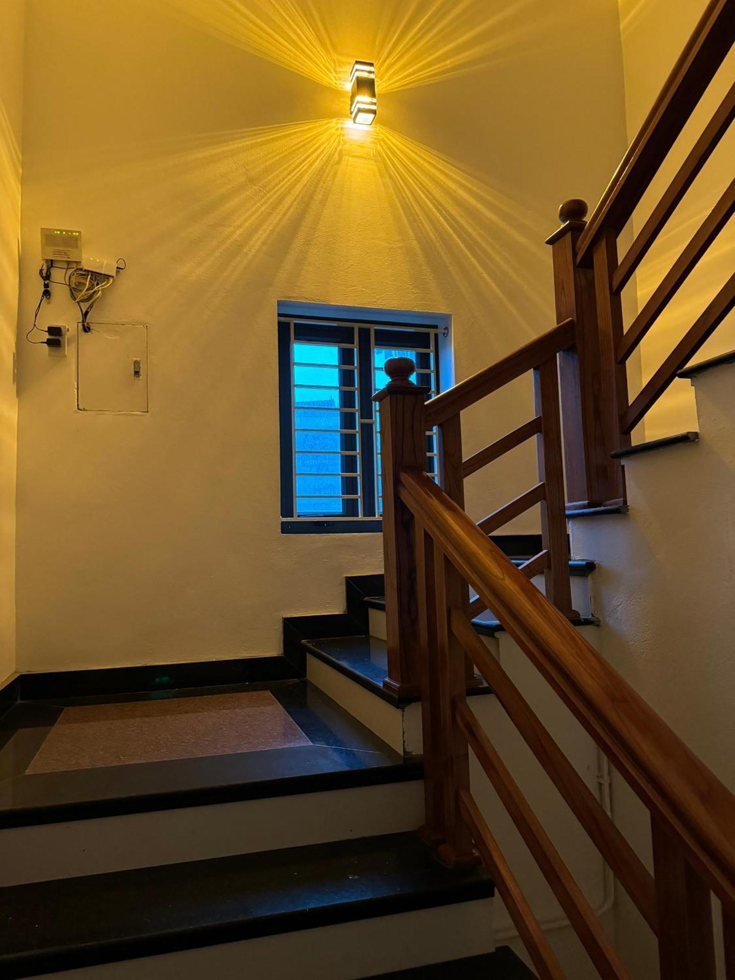 Hotel Minh Thang Nho Quan 外观 照片