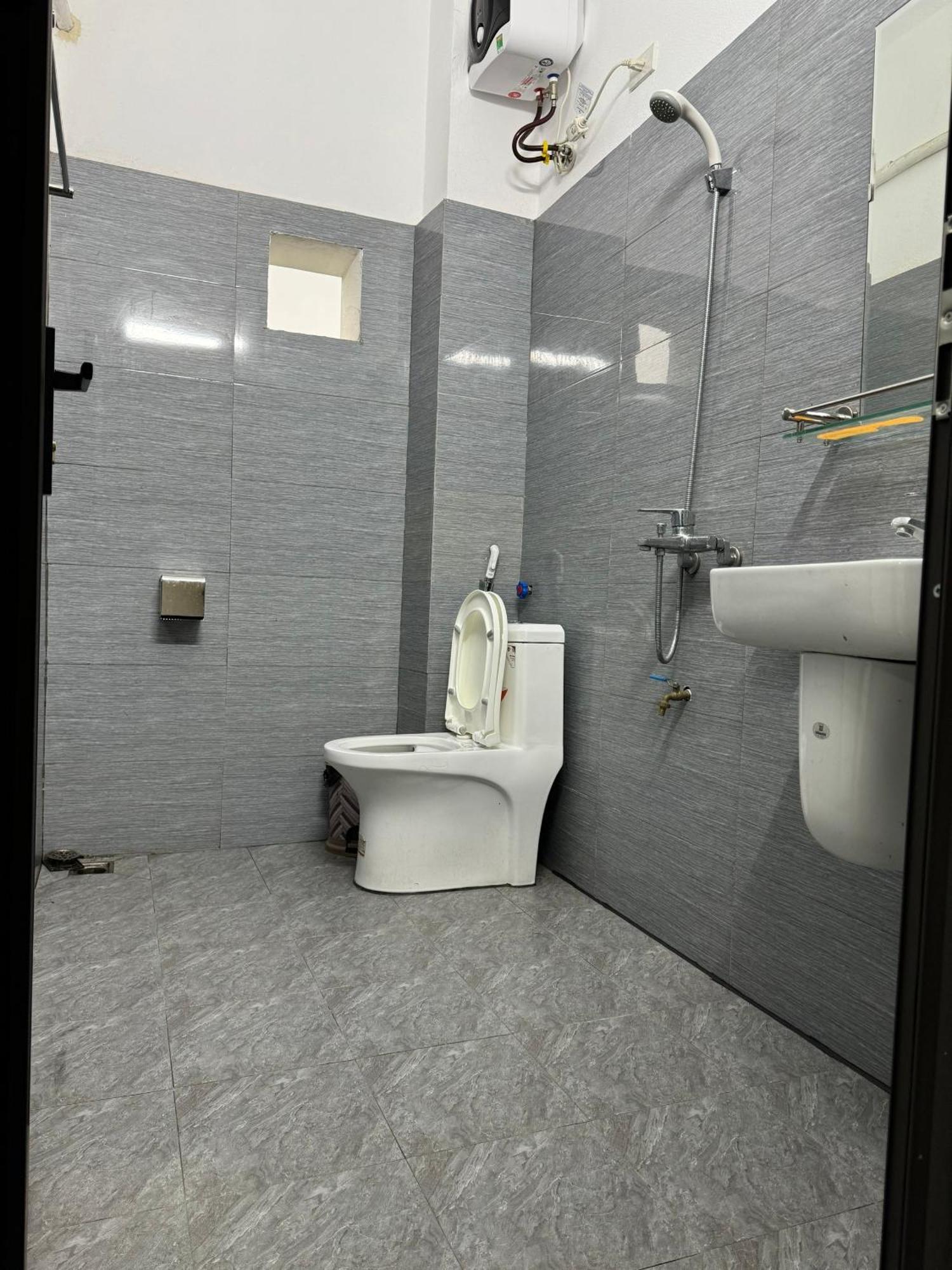 Hotel Minh Thang Nho Quan 外观 照片